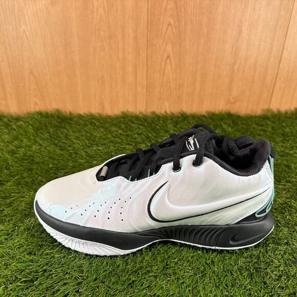 Nike LeBron 21 Conchiolin Basketball Shoes HF5841-100 White Black Men’s Size 8